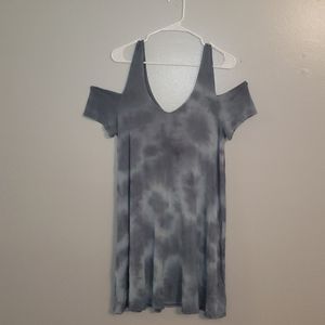 Cold shoulder tshirt dress